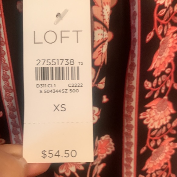 NWT: LOFT Sleeveless Top - Picture 8 of 10